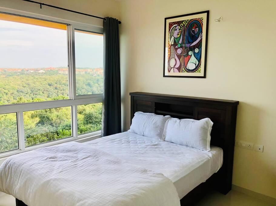 Lovely 2-Bedroom Sea View Serviced Apartment Dabolim Goa Luaran gambar
